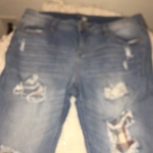 NewYork in Company Rip Jeans